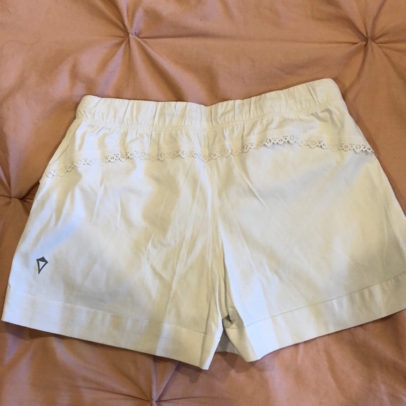 Ivivva Girl’s Shorts - Picture 2 of 4